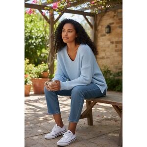 Lucky Brand Light Blue‎ Knit Pullover Sweater Women's M Medium V Neck